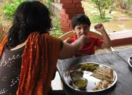 food feeding to child